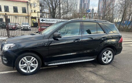 Mercedes-Benz GLE, 2015 год, 2 850 000 рублей, 3 фотография