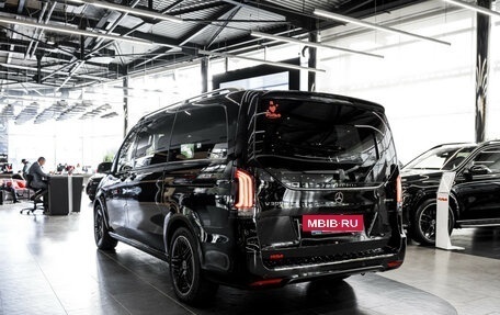 Mercedes-Benz V-Класс, 2024 год, 15 700 000 рублей, 4 фотография