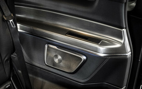 Mercedes-Benz V-Класс, 2024 год, 15 700 000 рублей, 17 фотография