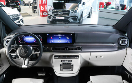 Mercedes-Benz V-Класс, 2024 год, 16 697 531 рублей, 12 фотография