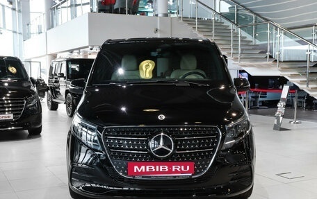 Mercedes-Benz V-Класс, 2024 год, 16 697 531 рублей, 2 фотография