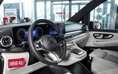 Mercedes-Benz V-Класс, 2024 год, 16 697 531 рублей, 13 фотография