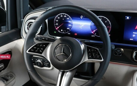 Mercedes-Benz V-Класс, 2024 год, 16 697 531 рублей, 16 фотография