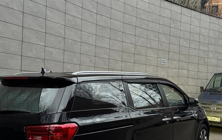 KIA Carnival III, 2020 год, 2 350 000 рублей, 4 фотография