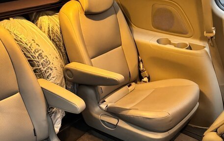 KIA Carnival III, 2020 год, 2 350 000 рублей, 18 фотография