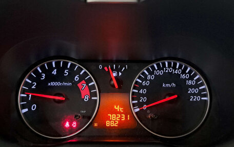 Nissan Note II рестайлинг, 2010 год, 970 000 рублей, 17 фотография