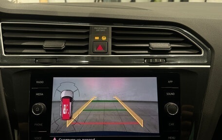 Volkswagen Tiguan II, 2019 год, 2 499 000 рублей, 19 фотография