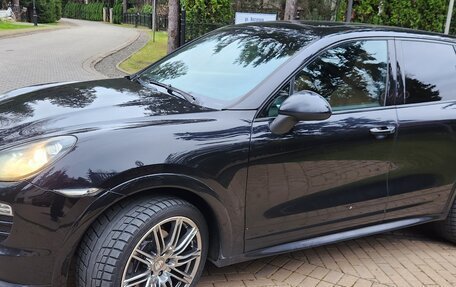 Porsche Cayenne III, 2013 год, 1 990 000 рублей, 4 фотография