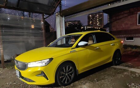 Geely Emgrand, 2024 год, 1 900 000 рублей, 2 фотография