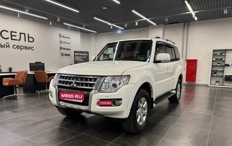 Mitsubishi Pajero IV, 2017 год, 3 249 000 рублей, 1 фотография
