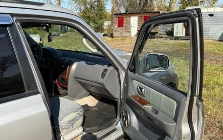 Hyundai Terracan I, 2006 год, 1 000 000 рублей, 13 фотография