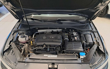 Volkswagen Passat B8 рестайлинг, 2018 год, 2 386 000 рублей, 9 фотография