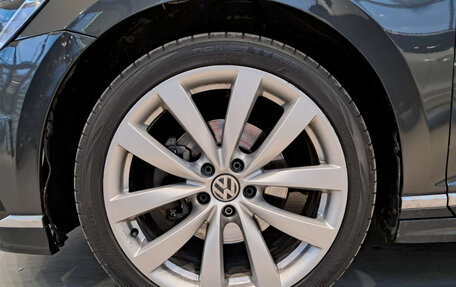 Volkswagen Passat B8 рестайлинг, 2018 год, 2 386 000 рублей, 18 фотография