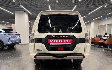 Mitsubishi Pajero IV, 2017 год, 3 249 000 рублей, 5 фотография