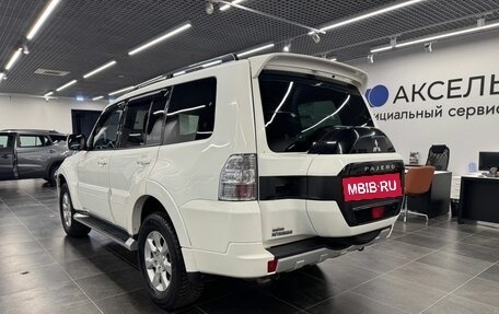 Mitsubishi Pajero IV, 2017 год, 3 249 000 рублей, 6 фотография