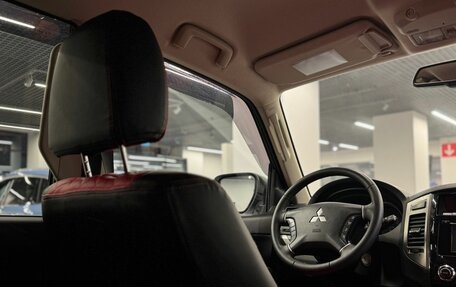 Mitsubishi Pajero IV, 2017 год, 3 249 000 рублей, 22 фотография