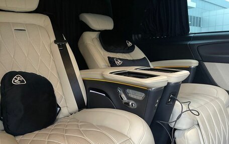 Mercedes-Benz V-Класс, 2022 год, 10 000 000 рублей, 19 фотография