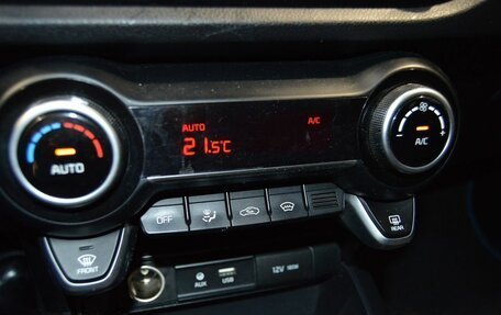 KIA Rio IV, 2019 год, 1 000 000 рублей, 26 фотография