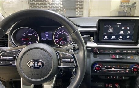 KIA cee'd III, 2019 год, 1 600 000 рублей, 8 фотография