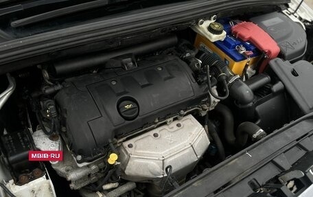 Peugeot 408 I рестайлинг, 2014 год, 670 000 рублей, 8 фотография