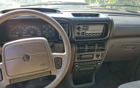 Chrysler Voyager II, 1995 год, 215 000 рублей, 9 фотография