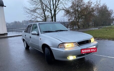 Daewoo Nexia I рестайлинг, 2000 год, 90 000 рублей, 2 фотография