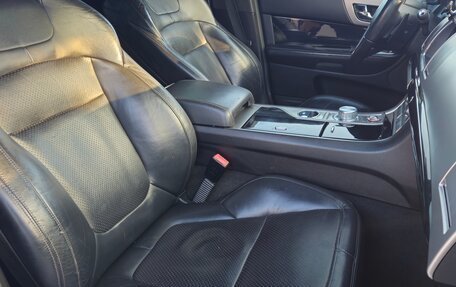 Jaguar XF I рестайлинг, 2011 год, 1 280 000 рублей, 8 фотография