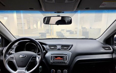 KIA Rio III рестайлинг, 2015 год, 979 000 рублей, 17 фотография