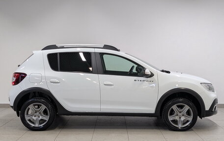 Renault Sandero II рестайлинг, 2021 год, 1 410 000 рублей, 4 фотография