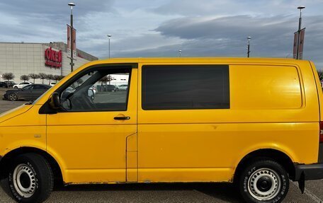 Volkswagen Transporter T5 рестайлинг, 2006 год, 1 150 000 рублей, 2 фотография