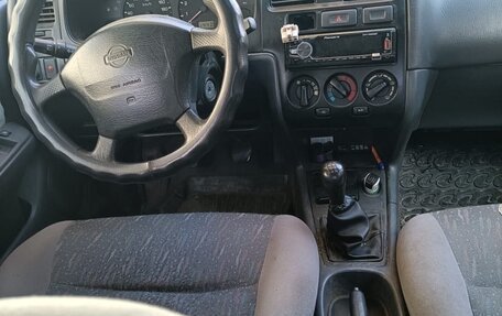 Nissan Primera II рестайлинг, 1998 год, 130 000 рублей, 3 фотография