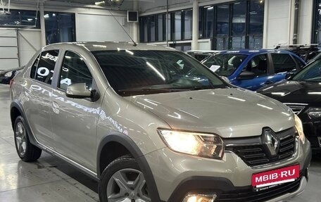 Renault Logan II, 2013 год, 999 000 рублей, 3 фотография