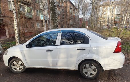 Chevrolet Aveo III, 2011 год, 400 000 рублей, 3 фотография