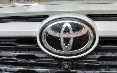 Toyota RAV4, 2020 год, 3 300 000 рублей, 7 фотография