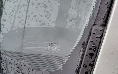 Toyota RAV4, 2020 год, 3 300 000 рублей, 10 фотография