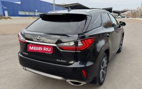 Lexus RX IV рестайлинг, 2018 год, 5 100 000 рублей, 4 фотография