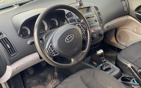 KIA cee'd I рестайлинг, 2007 год, 350 000 рублей, 6 фотография