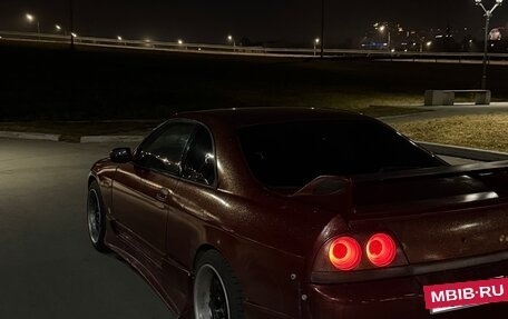 Nissan Skyline, 1996 год, 890 000 рублей, 12 фотография