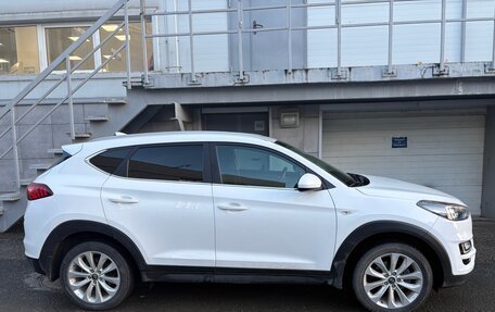 Hyundai Tucson III, 2018 год, 2 380 000 рублей, 3 фотография