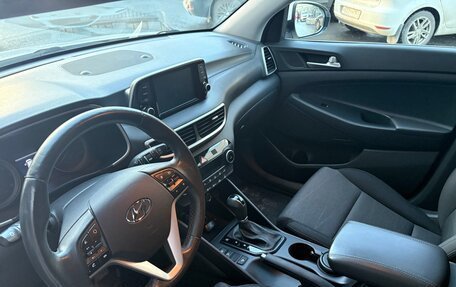 Hyundai Tucson III, 2018 год, 2 380 000 рублей, 5 фотография