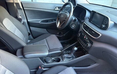 Hyundai Tucson III, 2018 год, 2 380 000 рублей, 4 фотография