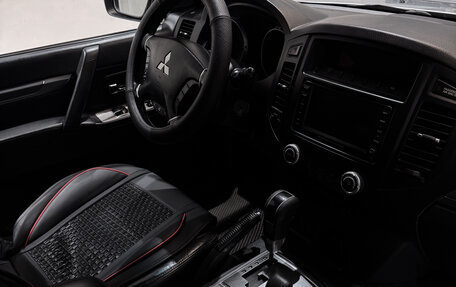 Mitsubishi Pajero IV, 2011 год, 1 600 000 рублей, 13 фотография