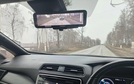 Nissan Leaf II, 2017 год, 1 900 000 рублей, 6 фотография