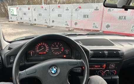 BMW 5 серия, 1992 год, 640 000 рублей, 10 фотография