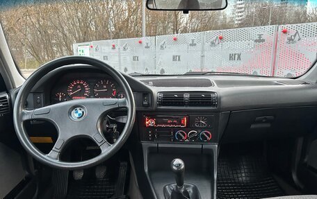 BMW 5 серия, 1992 год, 640 000 рублей, 9 фотография