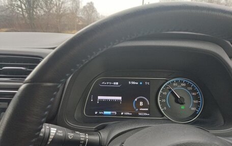 Nissan Leaf II, 2017 год, 1 900 000 рублей, 9 фотография