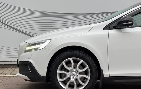 Volvo V40 Cross Country I, 2017 год, 1 660 000 рублей, 2 фотография