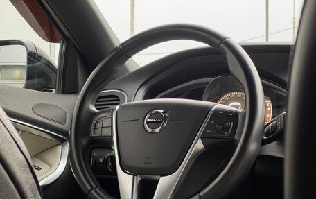 Volvo V40 Cross Country I, 2017 год, 1 660 000 рублей, 10 фотография