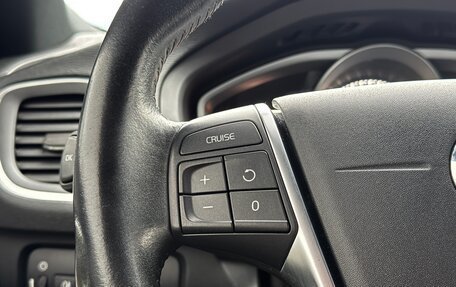 Volvo V40 Cross Country I, 2017 год, 1 660 000 рублей, 12 фотография