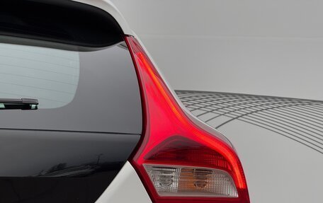 Volvo V40 Cross Country I, 2017 год, 1 660 000 рублей, 7 фотография